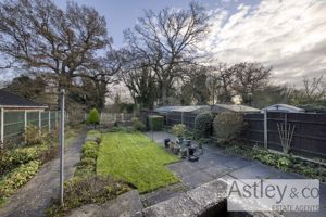 garden- click for photo gallery